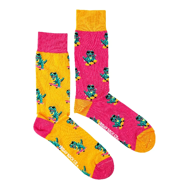 Men's Dinos on Skateboards Socks