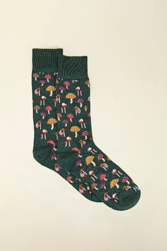 mens mushroom fields socks